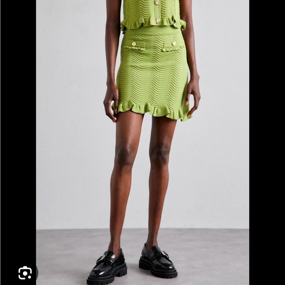 Very olive skirt - Picture 1 of 5